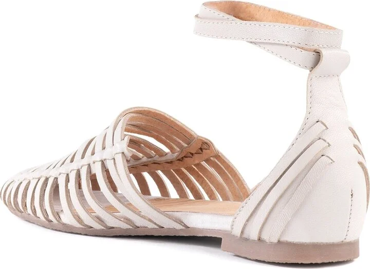 Seychelles Trinket Leather Flat - Image 2