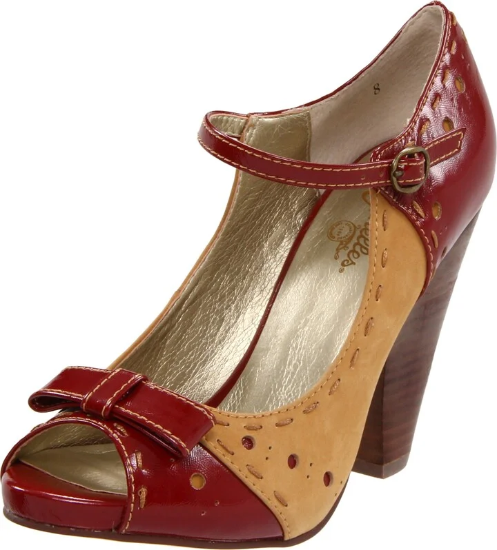 Tan/Red