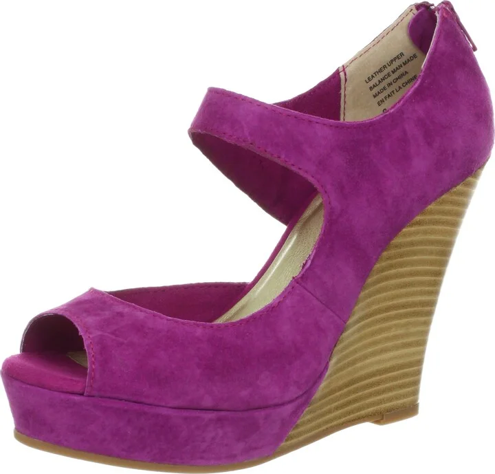Seychelles Women's Down to The Wire Suede