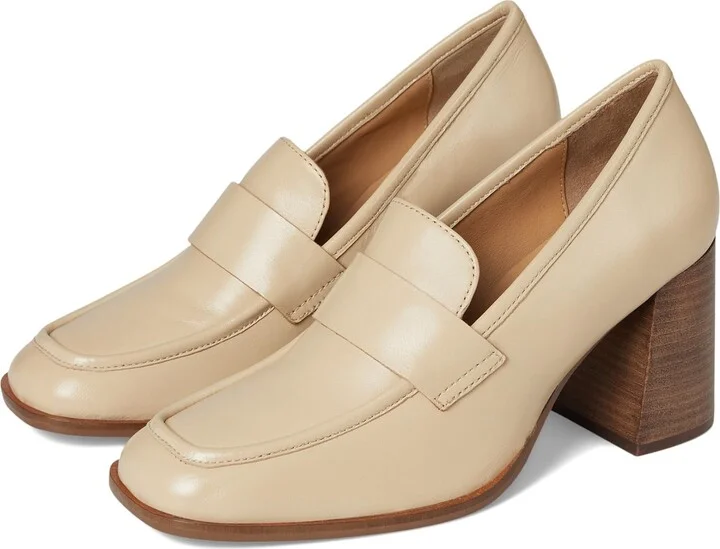 Seychelles Women's Run The World Leather Loafer