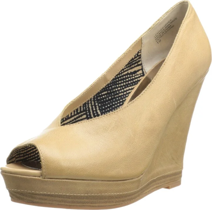 Seychelles Women's Storytelling Wedge Pump