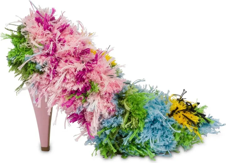 Shaggy Thread Pumps