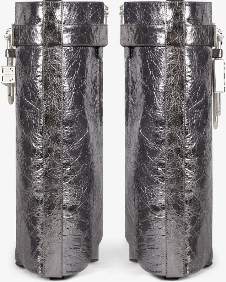 Shark Lock ankle boots in laminated leather - Image 5