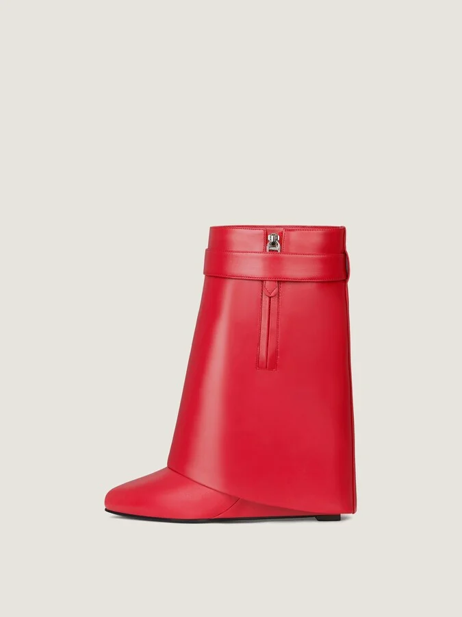 Shark Lock ankle boots in leather - Image 4