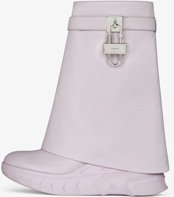 Shark Lock Biker ankle boots in grained leather - Image 3