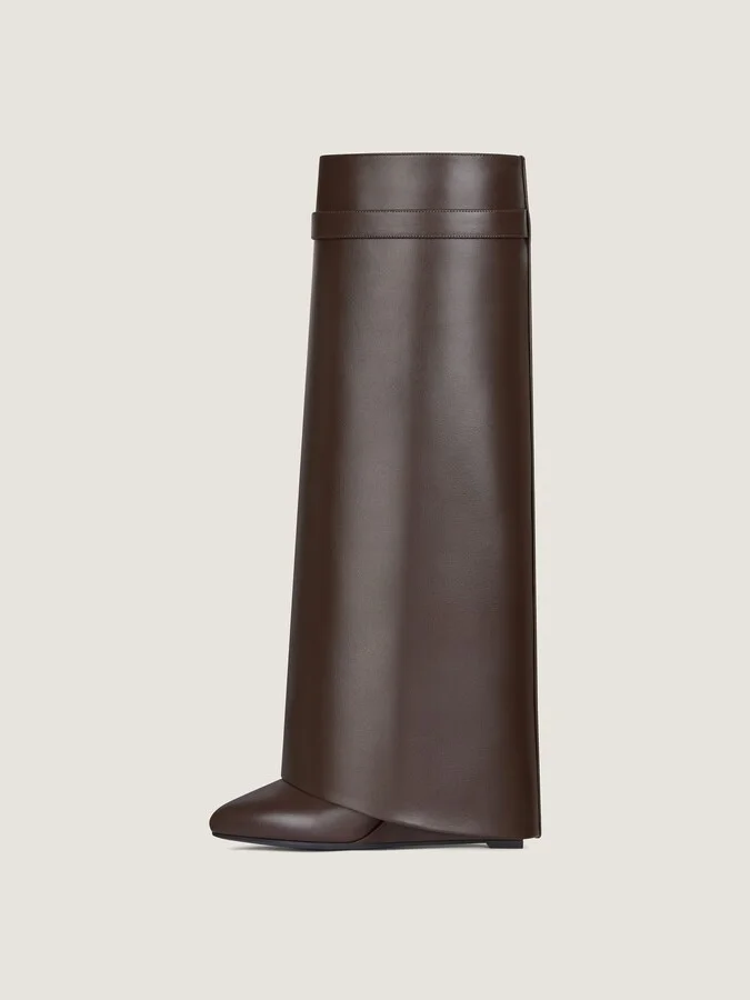 Shark Lock boots in leather - Image 3