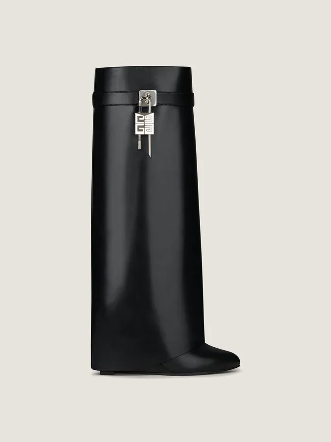 Shark Lock boots wide fit in leather