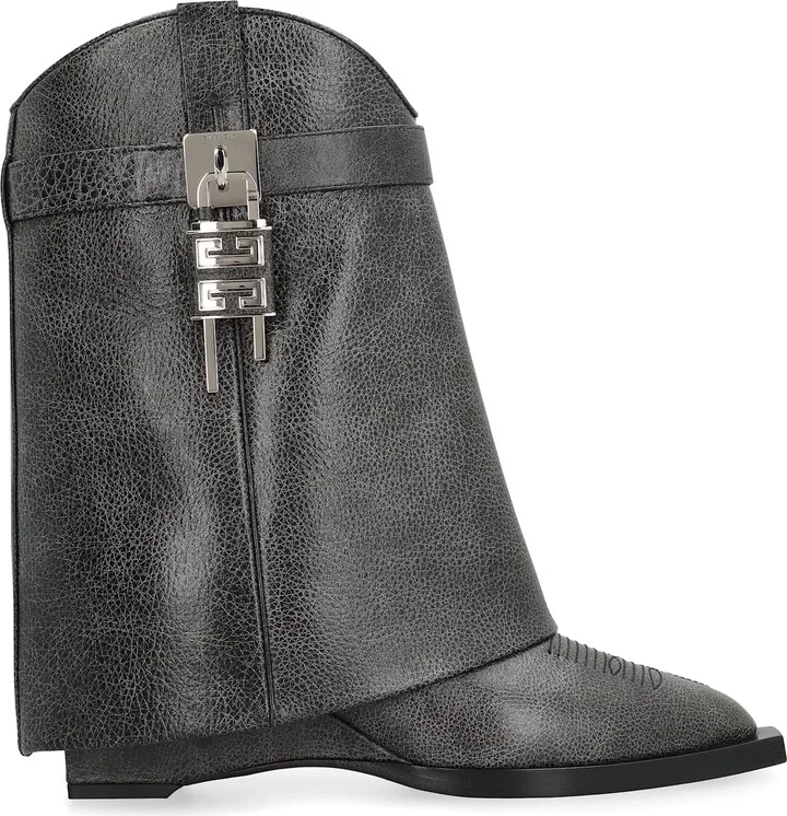 Shark Lock Cowboy Leather Ankle Boots