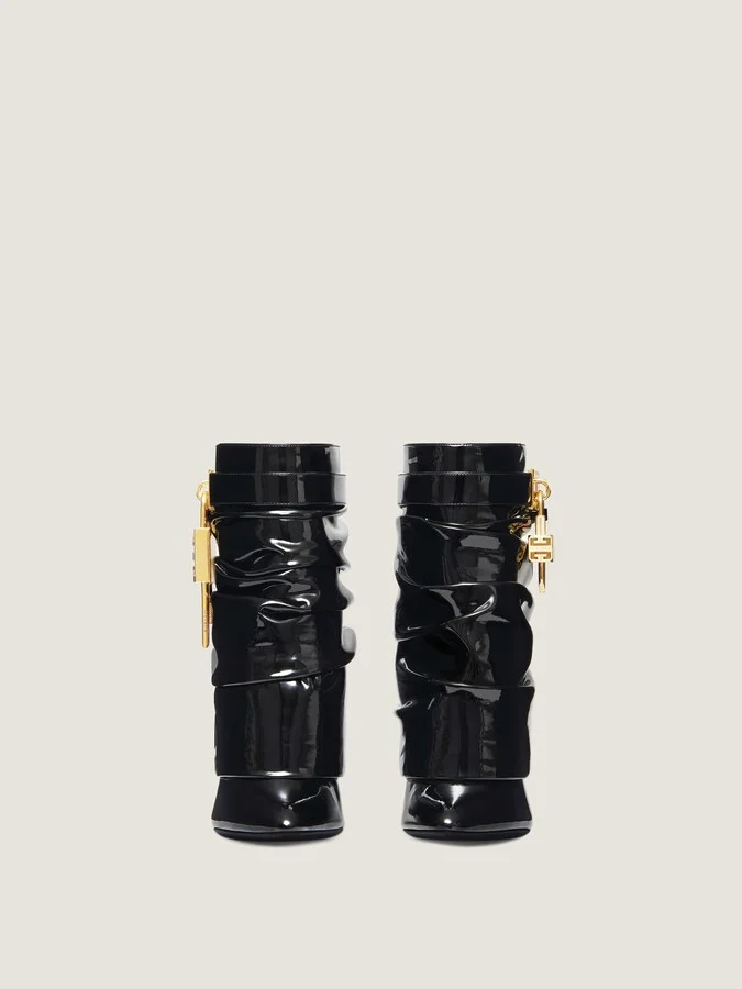 Shark Lock Stiletto ankle boots in latex - Image 2