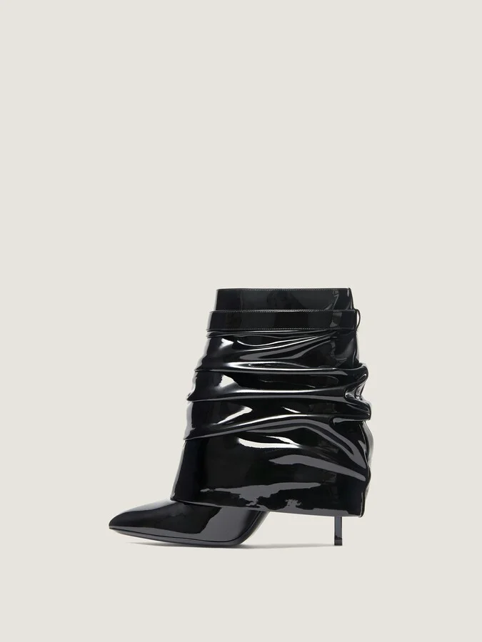 Shark Lock Stiletto ankle boots in latex - Image 4
