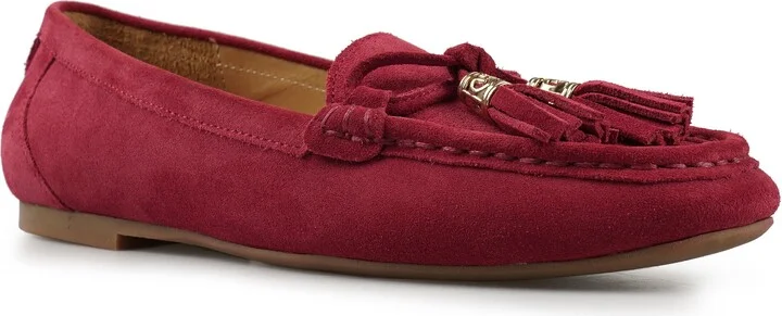 Shell Suede Loafer