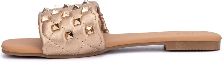 Shelly Quilt Stud Sandal - Image 8