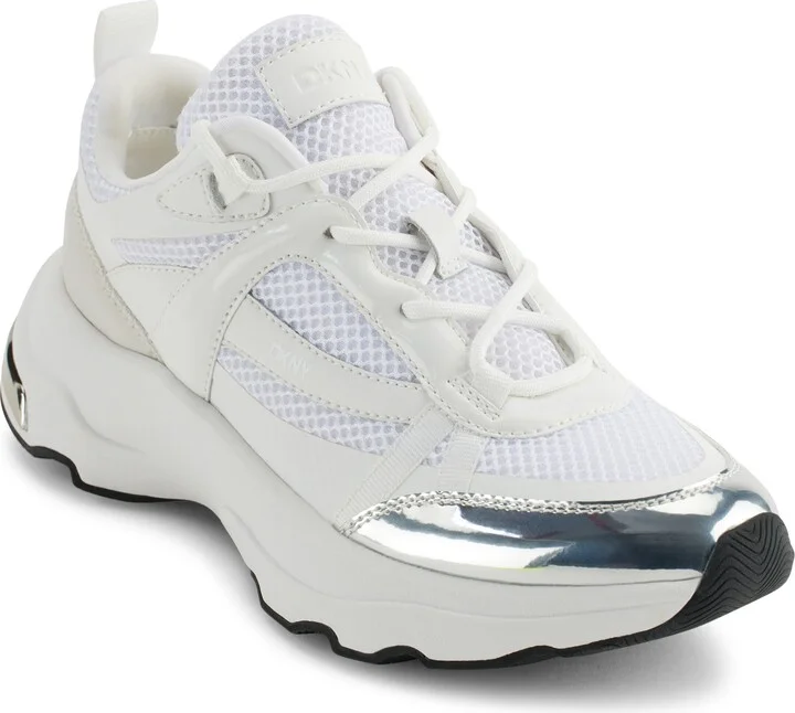 Shia Sneaker