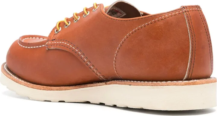 Shop Moc leather derby shoes - Image 3