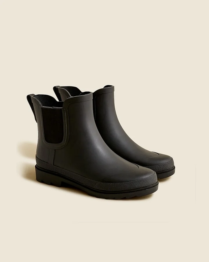 Short lug-sole rain boots