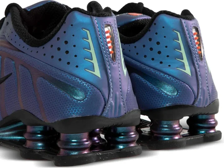 Shox R4 "Iridescent/Black" sneakers - Image 4