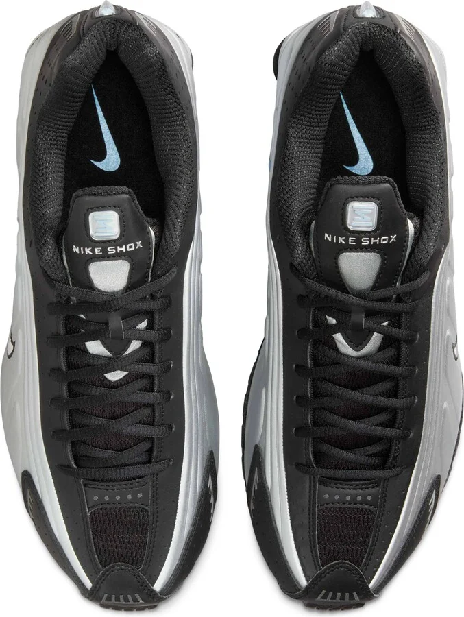 Shox R4 Sneaker - Image 3