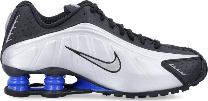 Shox R4 sneakers