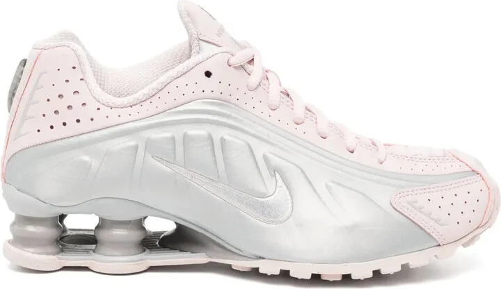 Shox R4 sneakers
