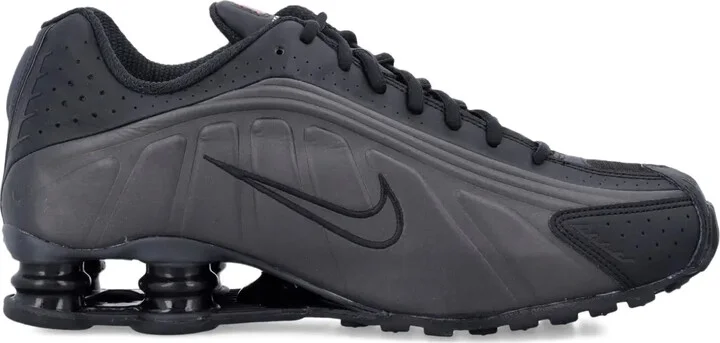 Shox R4 sneakers
