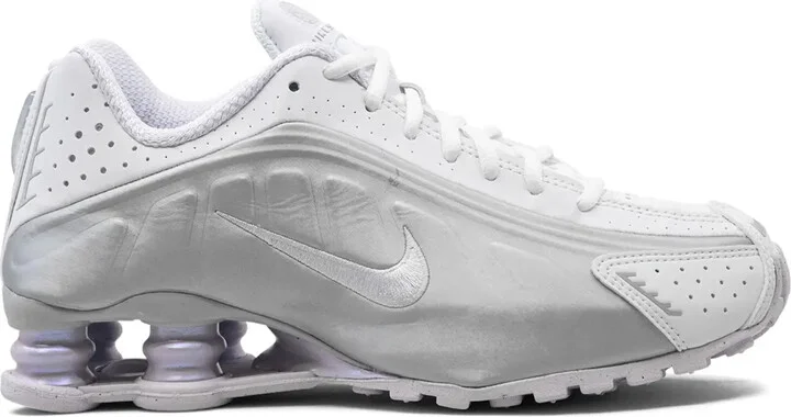 Shox R4 "White/Metallic Platinum" sneakers