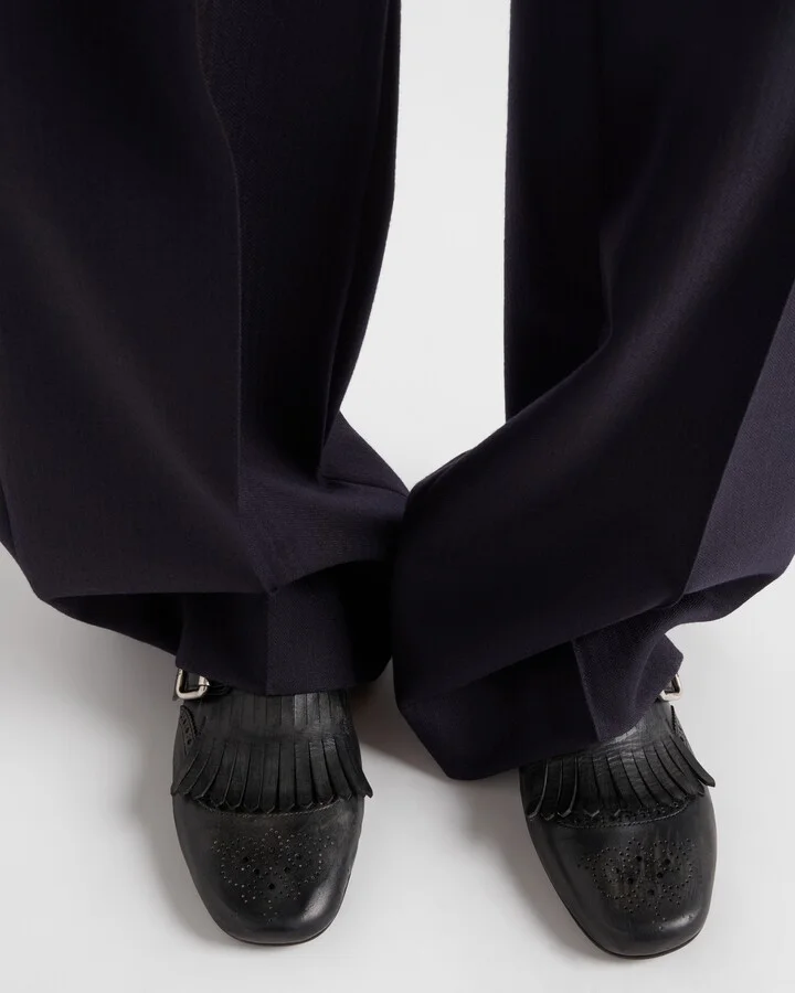 Shuffle leather shoes with buckle - Image 3