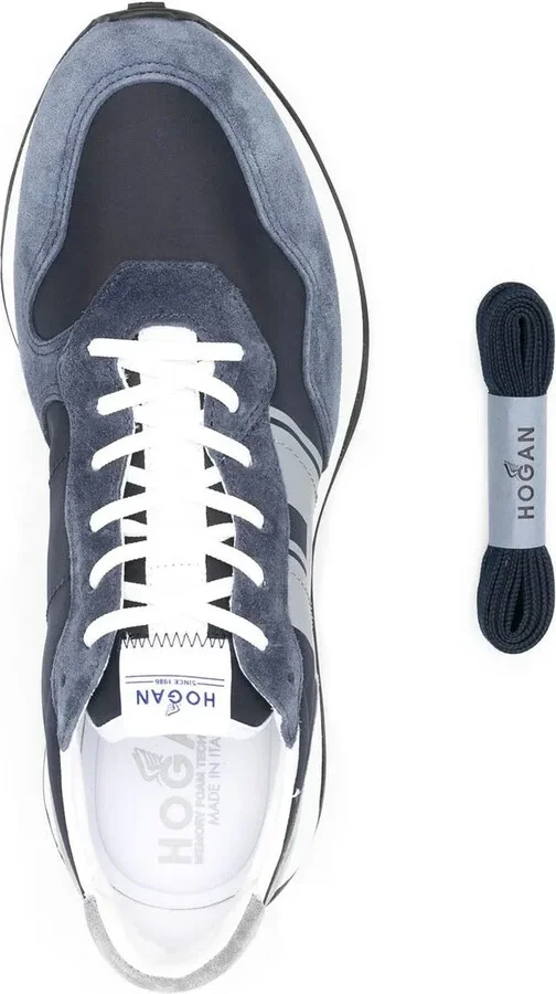 Side Logo-Patch Detail Low-Top Sneakers - Image 4