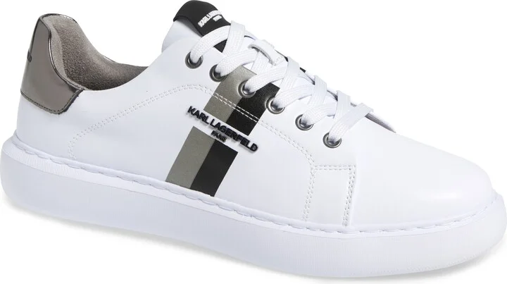 Side Stripe Logo Sneaker