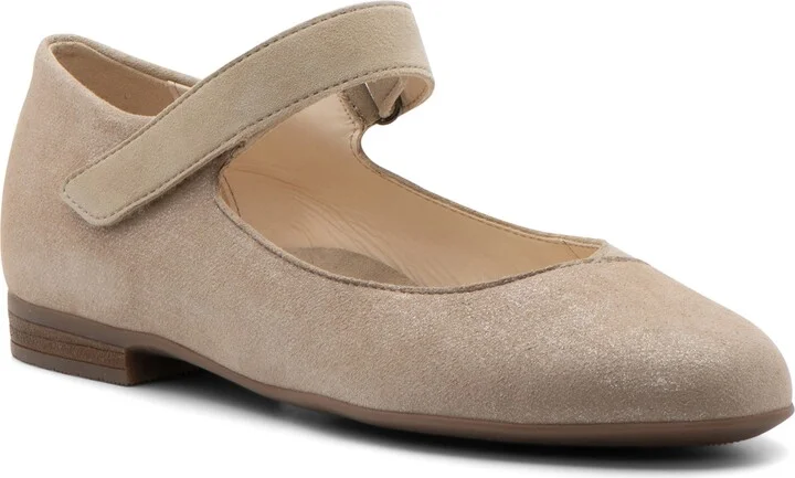 Sienna Flat