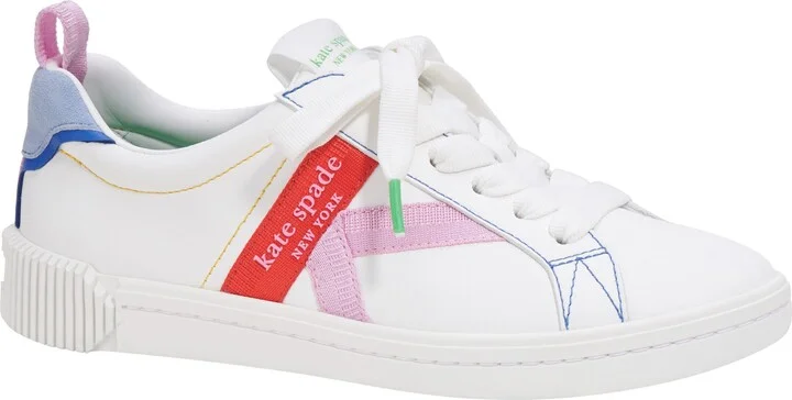Signature Sneaker