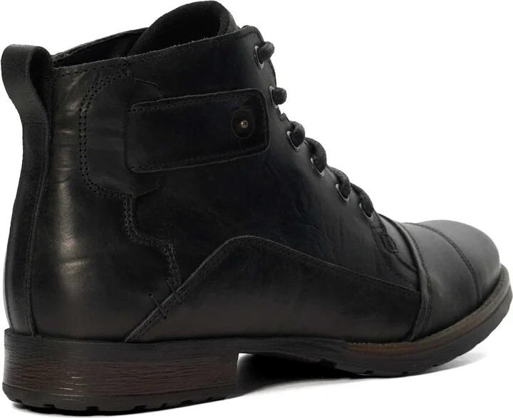 Simon Boot - Image 9