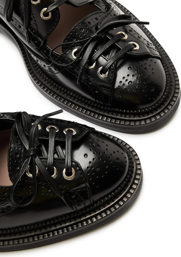 Simone Rocha Lace-up Glossed Leather Brogues - Image 3