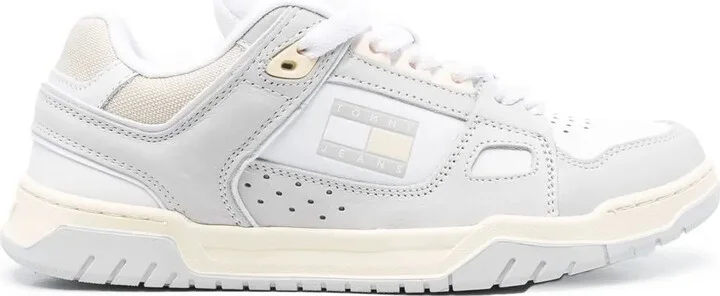 Skate leather sneakers