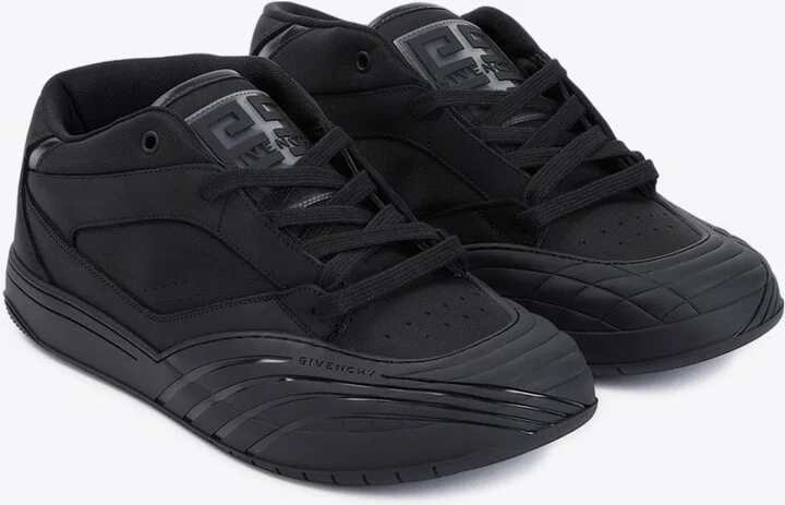 Skate Logo Low-Top Sneakers - Image 2