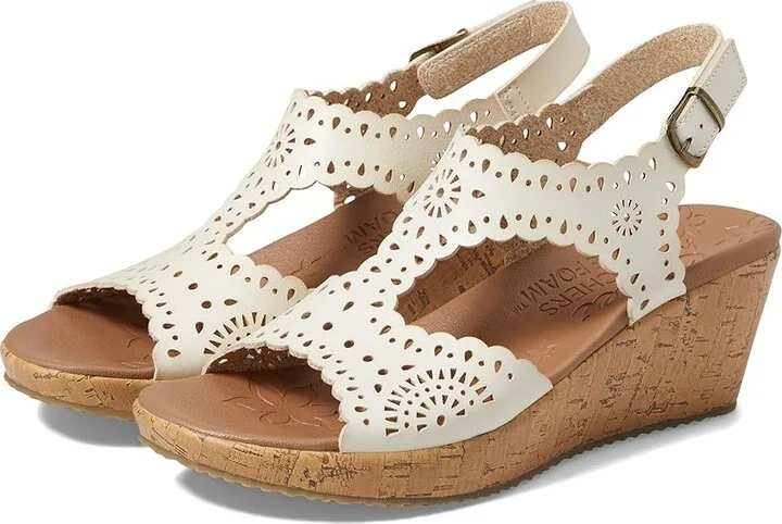 SKECHERS Beverlee - Easy To Adore Women's Shoes Off-White : 10 B - Medium