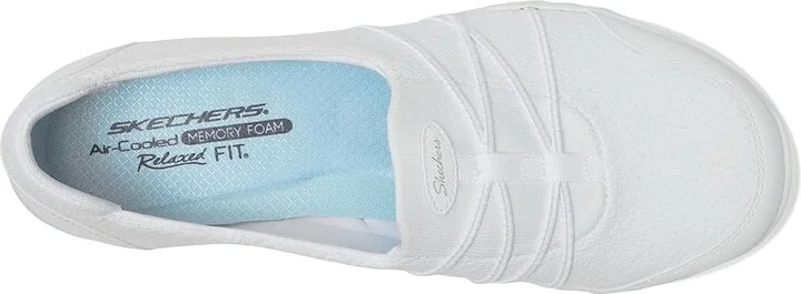 SKECHERS Breathe Easy - Harbor Hues Women's Shoes White : 6.5 B - Medium - Image 2