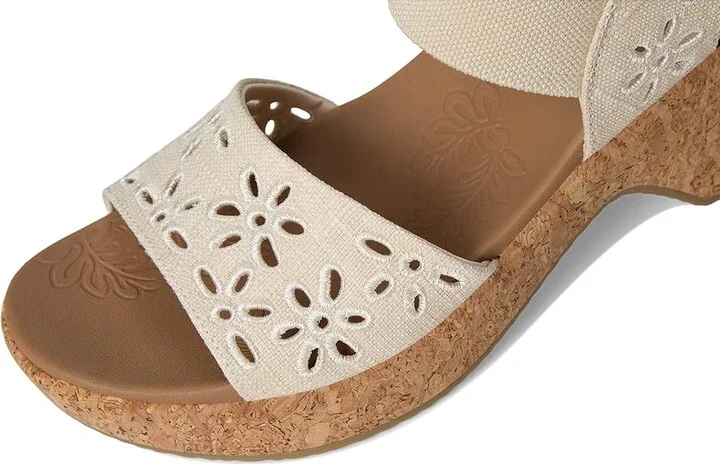 SKECHERS Brystol - Beach Bliss Women's Sandals Natural : 9 B - Medium, Canvas/Synthetic - Image 7