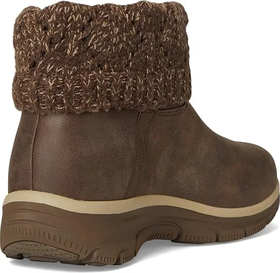 SKECHERS Easy Going - Cozy Weather 2 - Hands Free Slip-Ins Women's Boots Chocolate : 6 B - Medium - Image 4