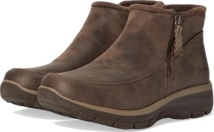 SKECHERS Easy Going - Into Fall Women's Boots Chocolate : 5.5 B - Medium, Faux Fur/Rubber/Textile
