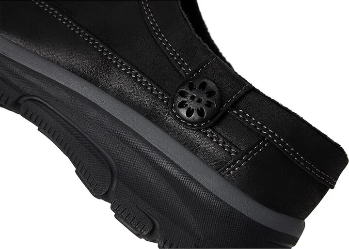 SKECHERS Easy Going - Sweet Latte Women's Shoes Black : 6 B - Medium, Faux Fur/Leather/Rubber - Image 7