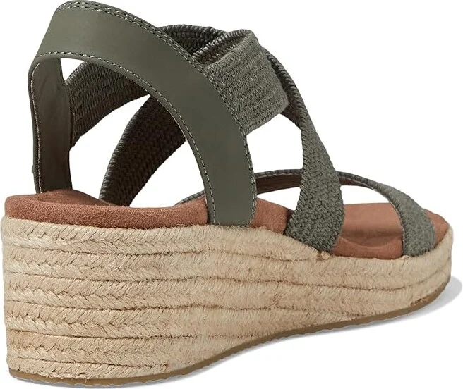 SKECHERS Martha Stewart - Arch Fit Beverlee -Brentwood Women's Shoes Olive : 5 B - Medium, Rubber/Synthetic - Image 4