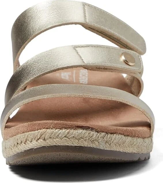 SKECHERS Martha Stewart - Breezie Shiny Luster Women's Shoes Gold : 10 B - Medium, Synthetic - Image 2