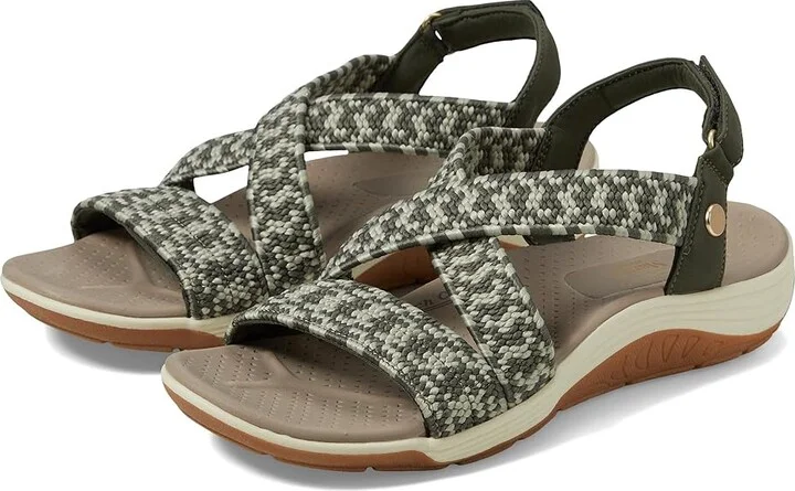 SKECHERS Martha Stewart - Reggae Cup - Coastal Trail Women's Shoes Olive : 5 B - Medium, Rubber/Textile