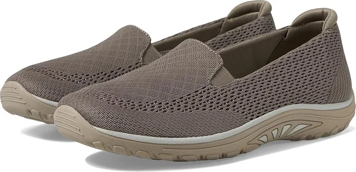 SKECHERS Reggae Fest - Willows Vibe Women's Flat Shoes Dark Taupe : 8 B - Medium, Suede