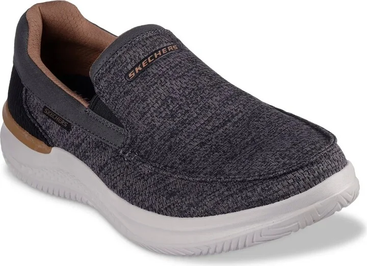 Skechers Relaxed Fit Hasting Marco SlipOn Sneaker
