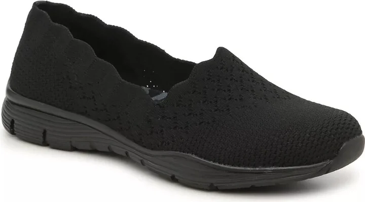 Skechers Seager Scallop SlipOn Sneaker