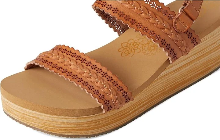 SKECHERS Summers - Coastal Stroll Women's Sandals Tan : 5 B - Medium, Rubber - Image 7
