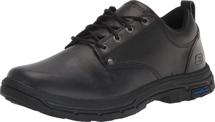 Skechers USA Men's Men's Segment 2.0 Goodyear Rubber Low Profile Round Toe Lace Up Oxford