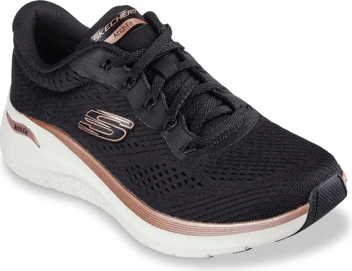Skechers Wide Width Arch Fit 2.0 Glow The Distance Sneaker