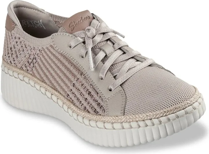 Skechers Wilshire Blvd Breezy Stroll SlipOn